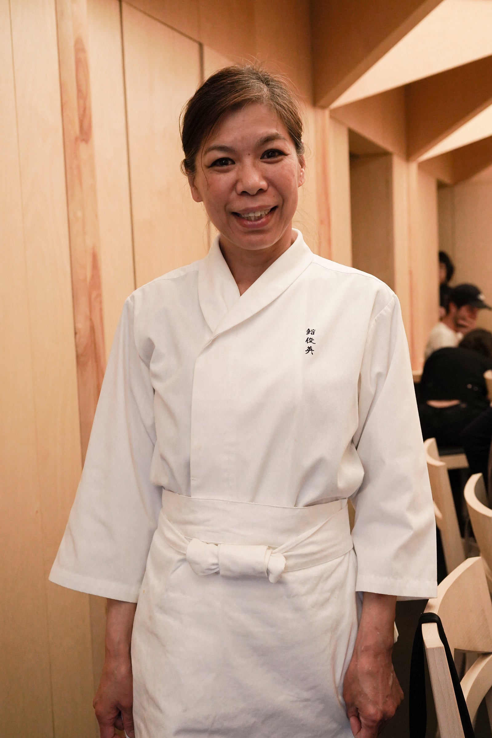 The Stillness of Sushi Within Folded Paper — Sushi Shunei