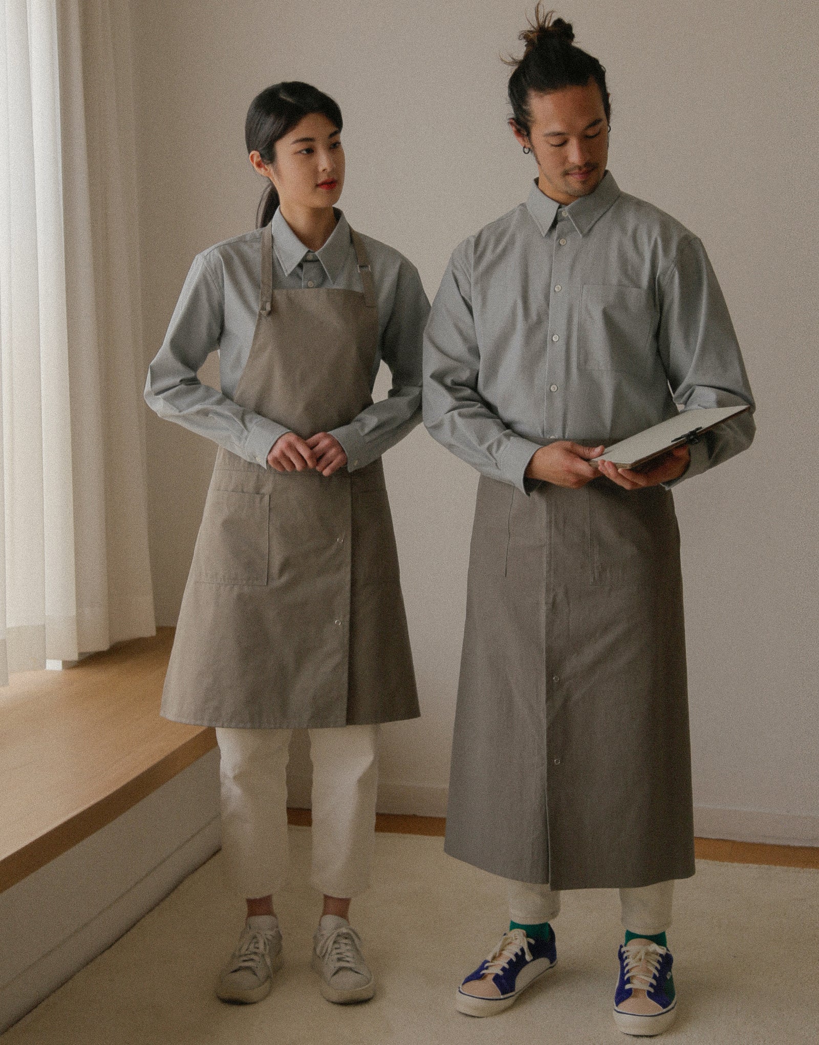 MOI Front slit chest apron #AA1984 Light Khaki