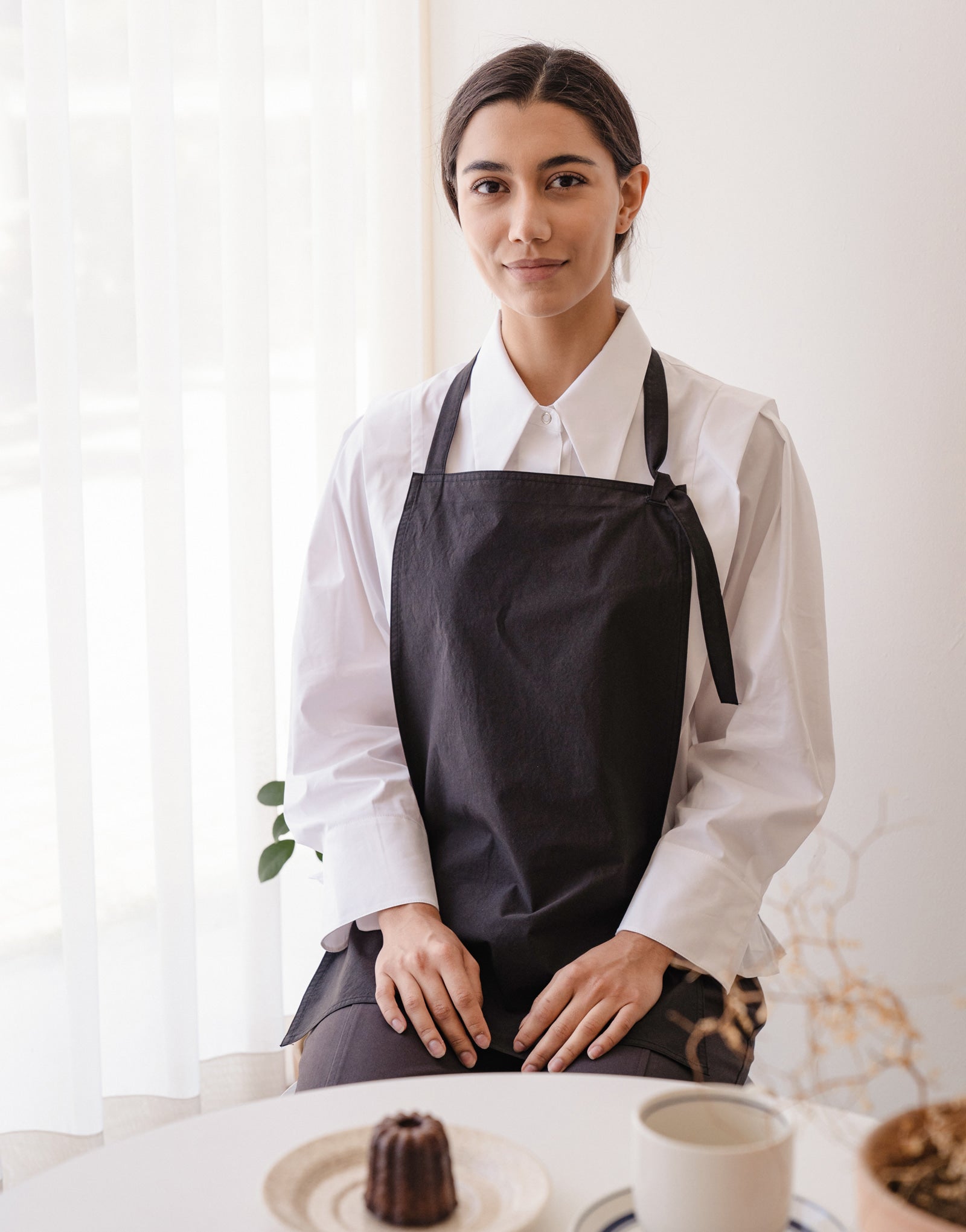 Page neck strap guest apron #AA2010 Black