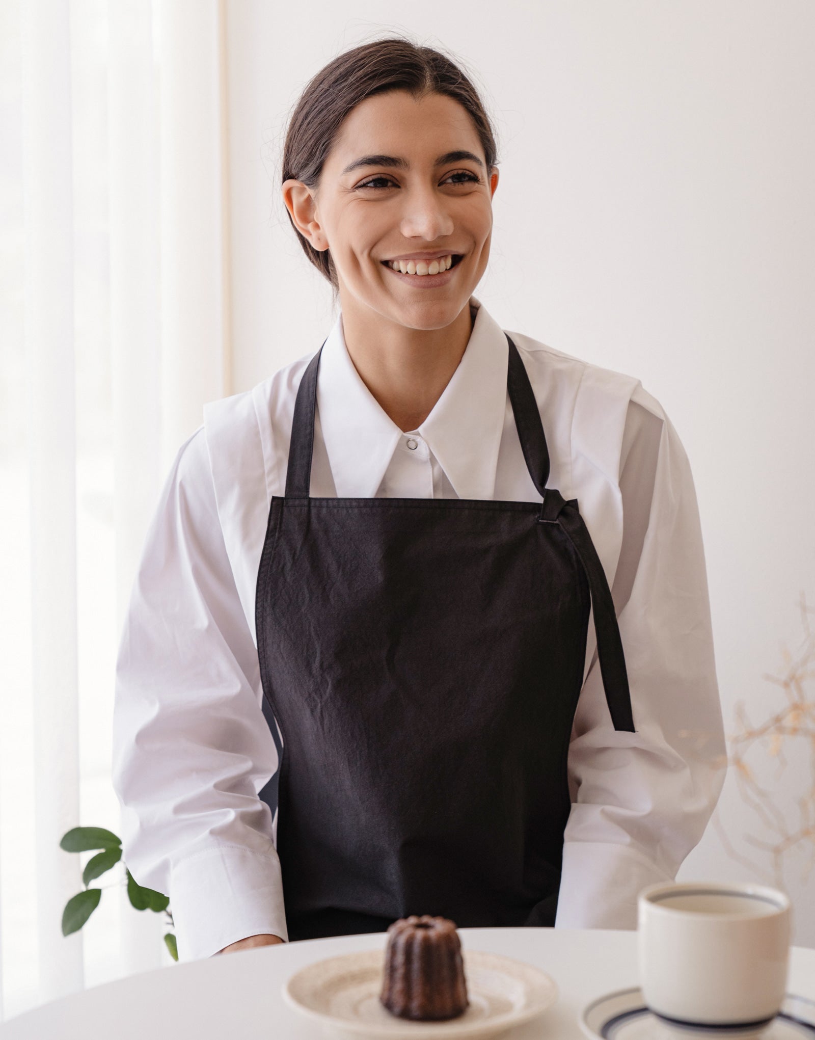 Page neck strap guest apron #AA2010 Black
