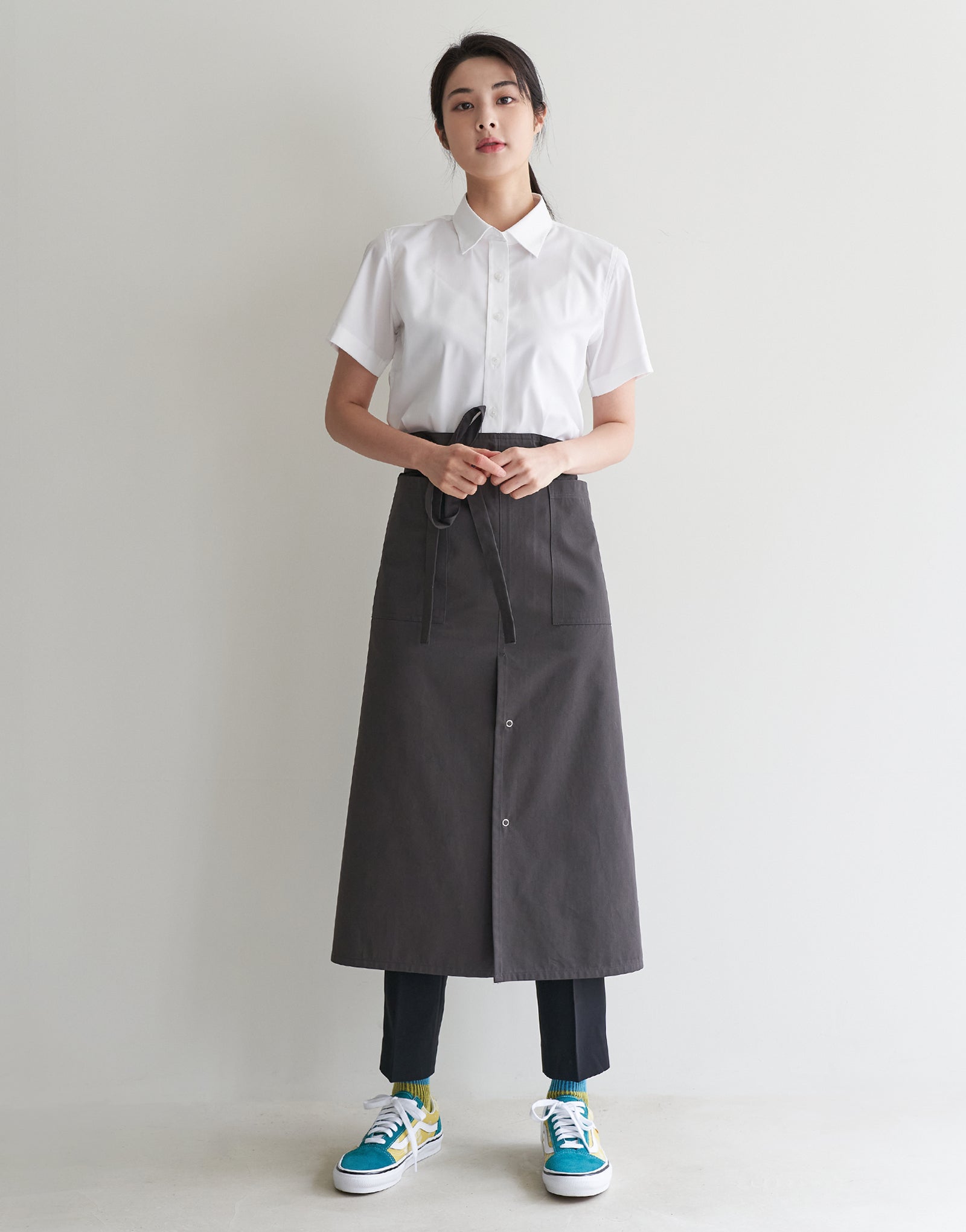 MOI Front slit waist apron #AA2004 Dark gray