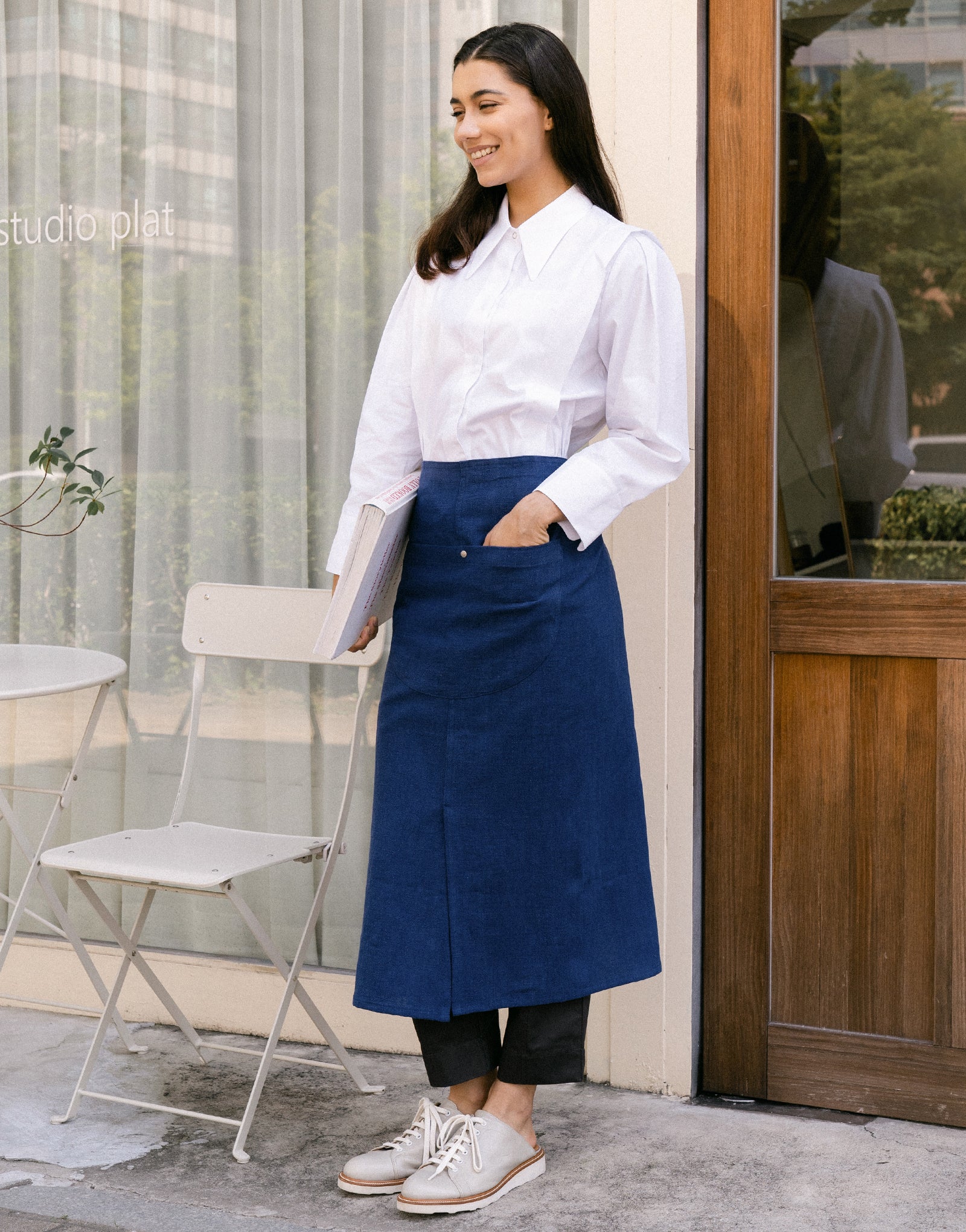 Natural linen half moon waist apron #AA2009 Blue