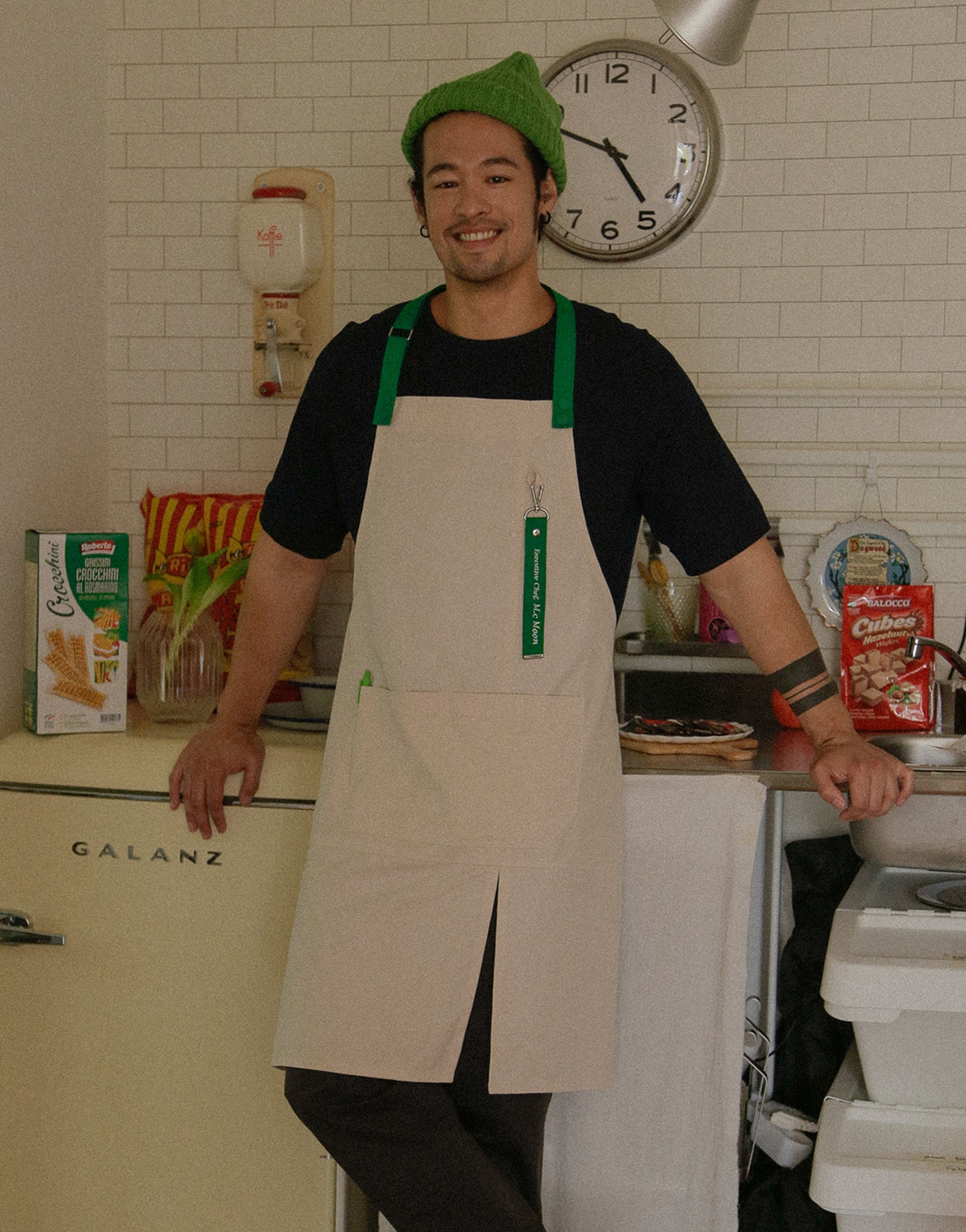 Lego strap change apron #AA1983 Ivory