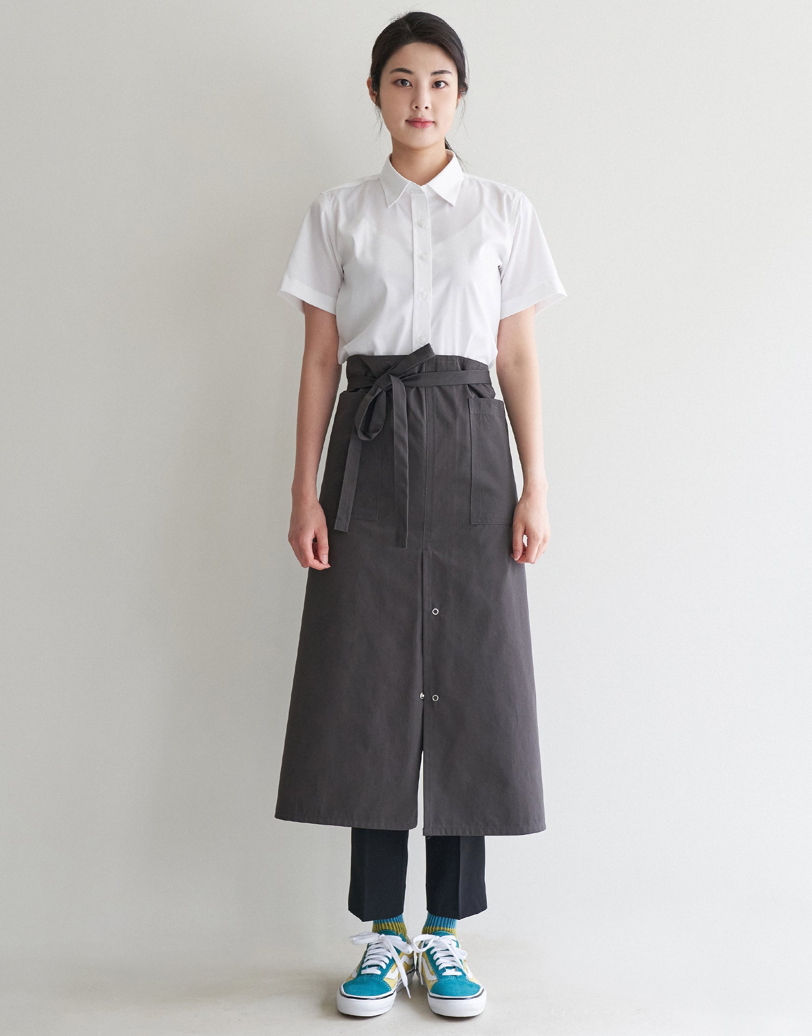 MOI Front slit waist apron #AA2004 Dark gray