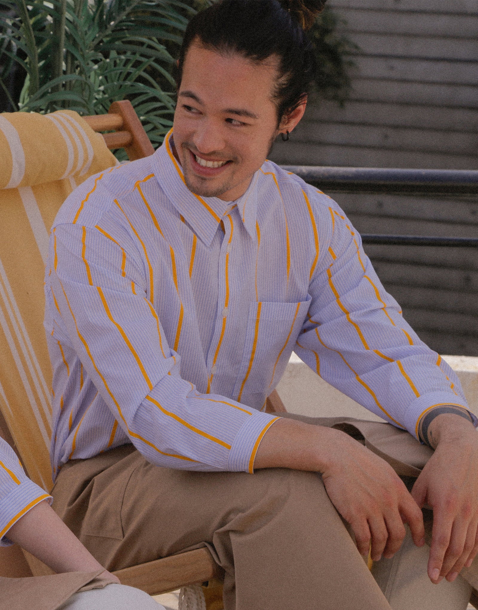 MOI Front slit waist apron #AA2004 Beige