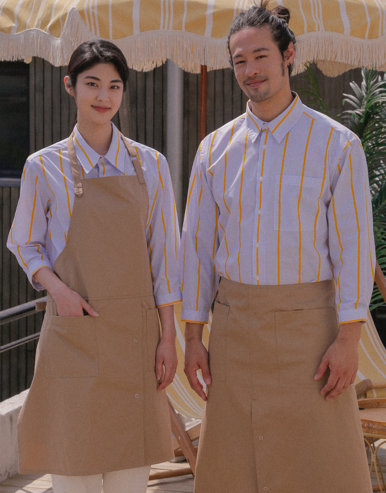MOI Front slit waist apron #AA2004 Beige