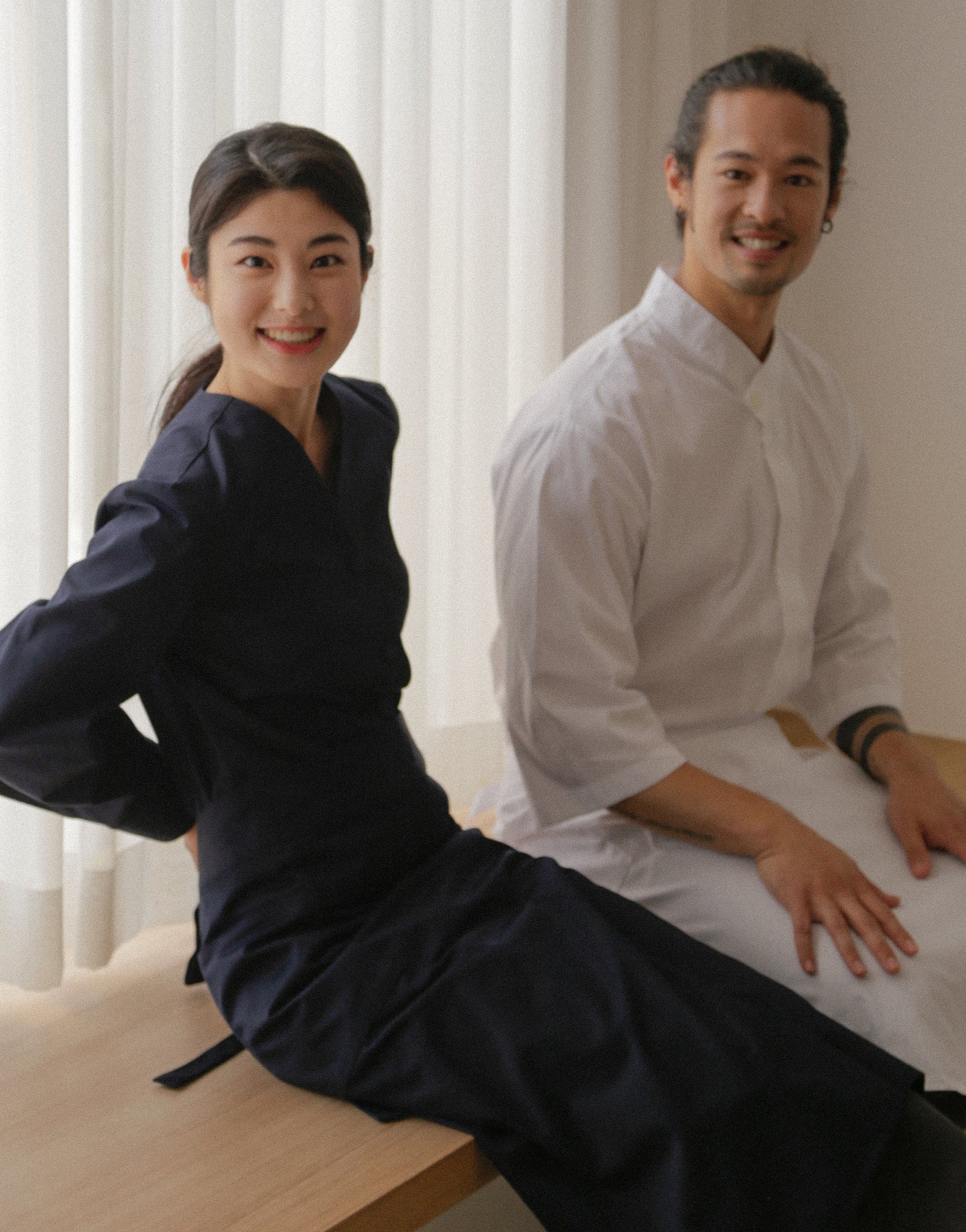 Front slit big pocket waist apron 32" #AA2003 Dark navy